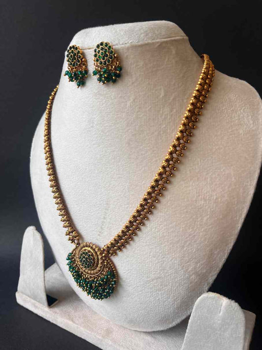 Beautiful Traditional Temple Haaram With Green pearl