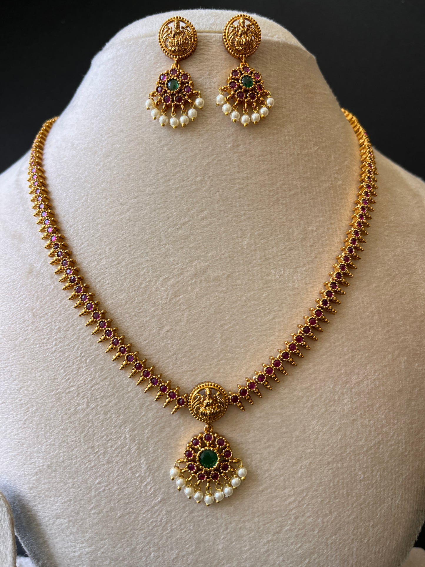 Budget Friendly Simple Pendant Necklace with Ruby Beads Drops