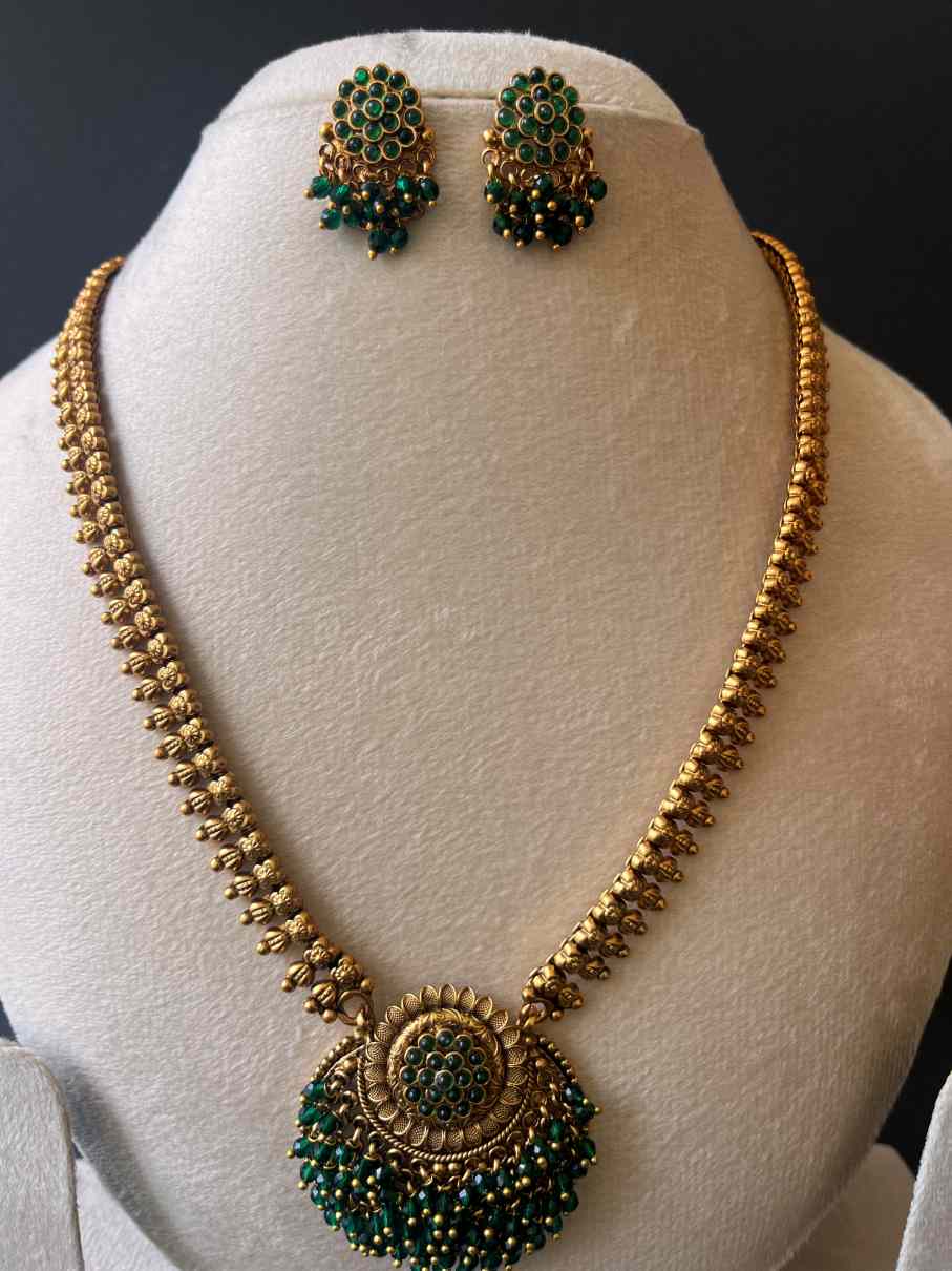 Beautiful Traditional Temple Haaram With Green pearl