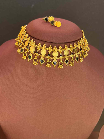 palakka coin new/Grand Lakshmi Coin Necklace Pendant Green Beads Drops