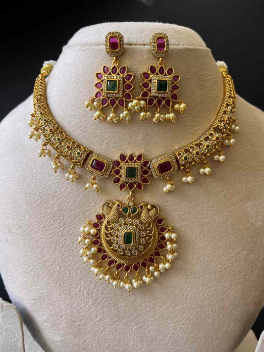 Simple and Beautiful kundan necklace set