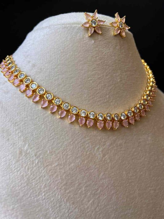 Elegance Twinkling Star Necklace with beautiful earrings