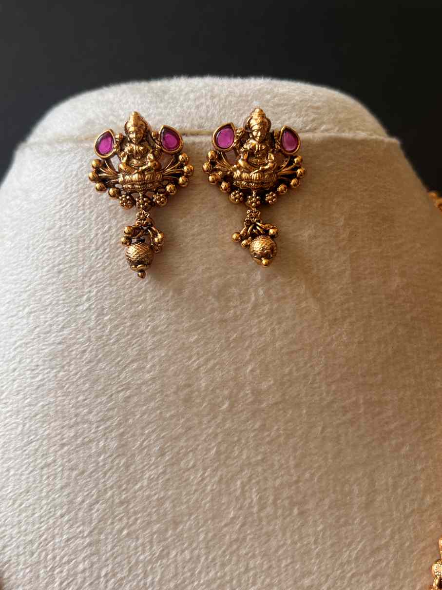 Premium Simple Lakshmi Pendant Necklace with Ruby and gold Beads Drops