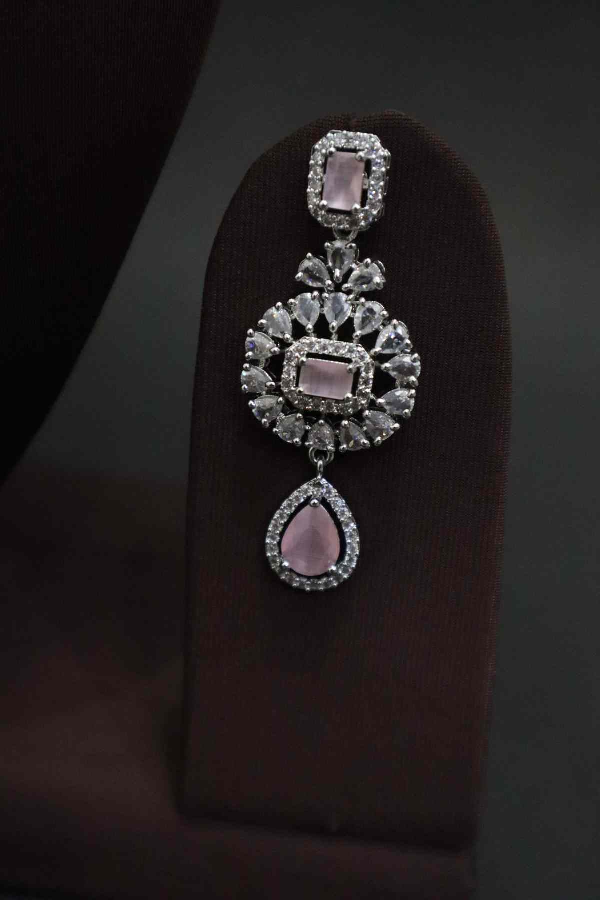 Beautiful Three Layer AD/Victorian Necklace-red (Available in Two colours)